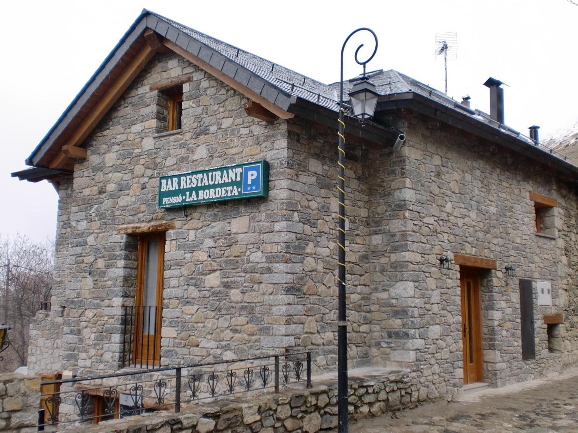 Pensio I Apartaments La Bordeta Taull Bagian luar foto