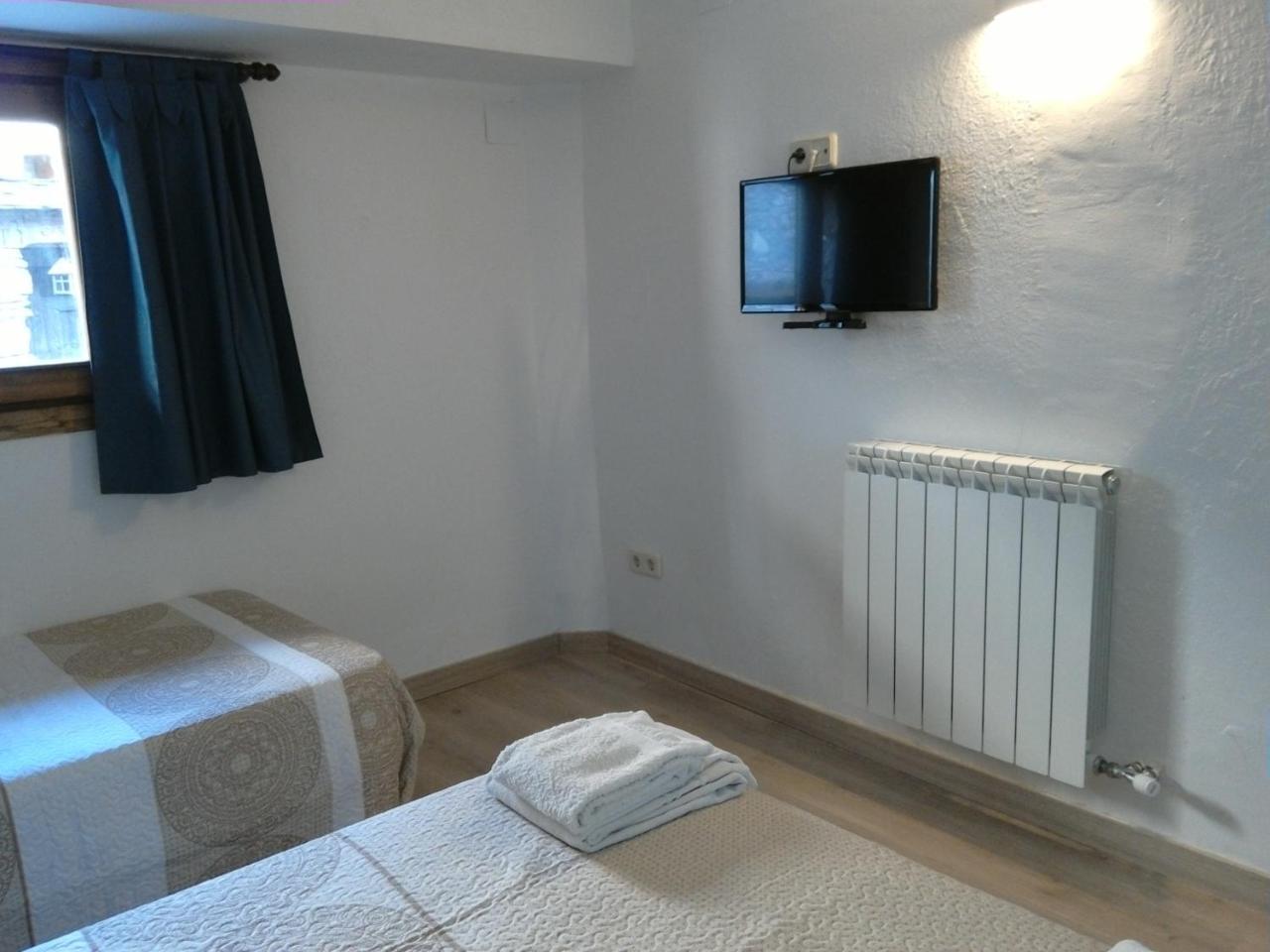 Pensio I Apartaments La Bordeta Taull Bagian luar foto