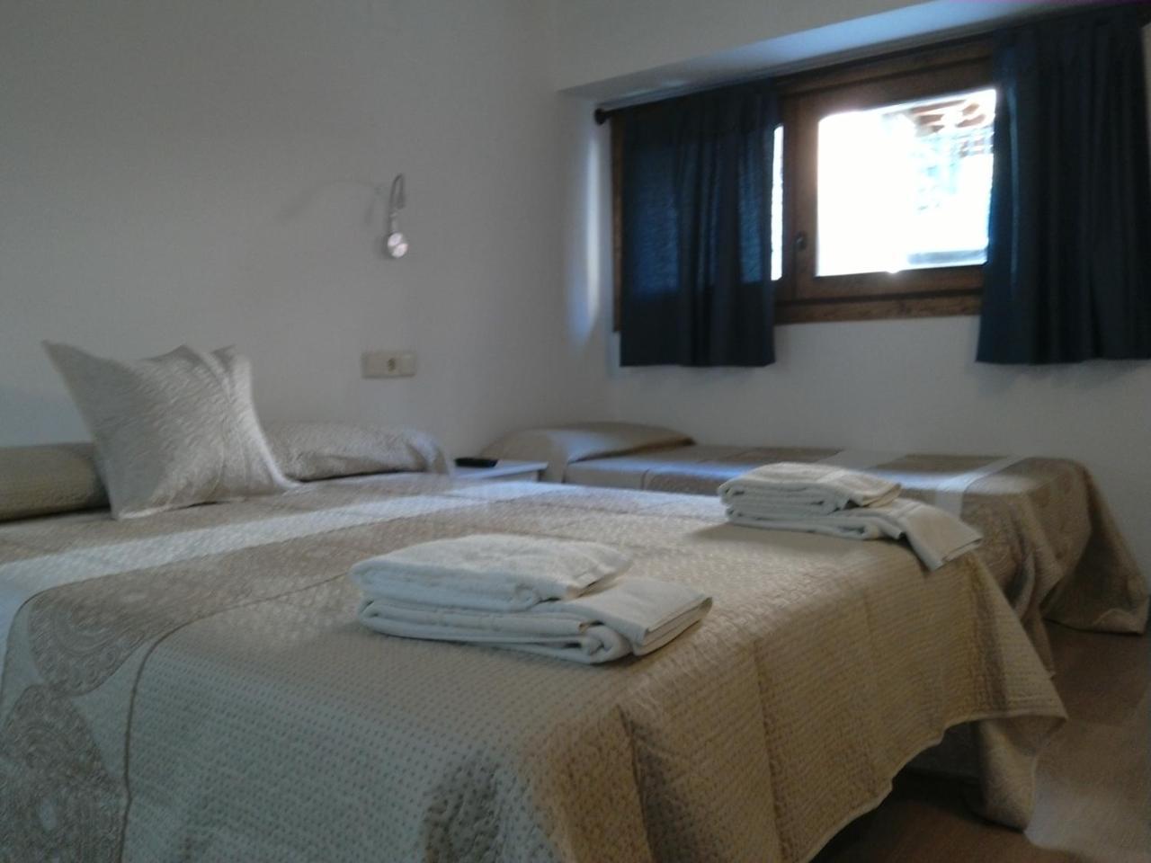 Pensio I Apartaments La Bordeta Taull Bagian luar foto
